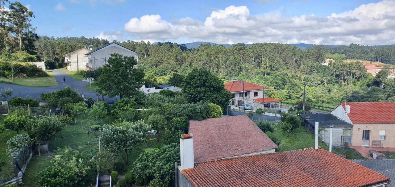 Adeinés Viviendas uso turístico A Estrada Esterno foto
